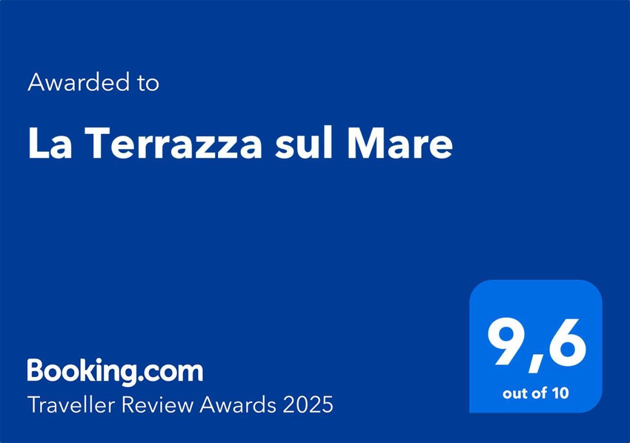 La Terrazza Sul Mare Apartment *